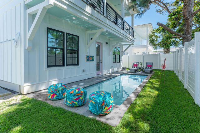 74 Pompano Street, Destin, FL 32541