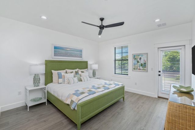 74 Pompano Street, Destin, FL 32541