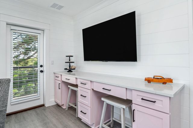 74 Pompano Street, Destin, FL 32541