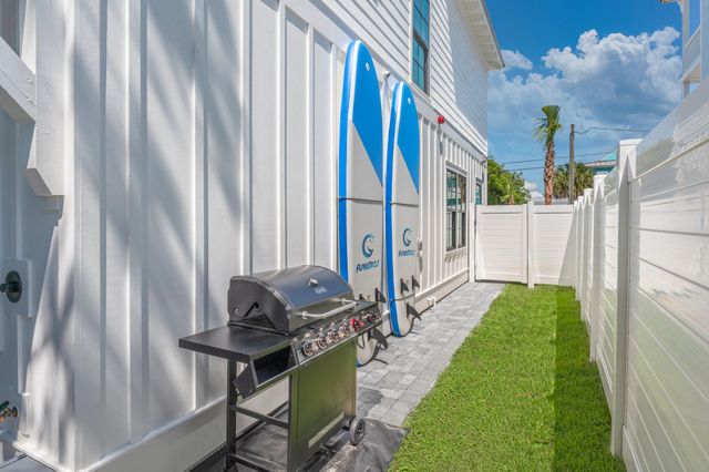 74 Pompano Street, Destin, FL 32541