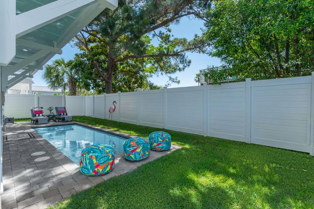 74 Pompano Street, Destin, FL 32541