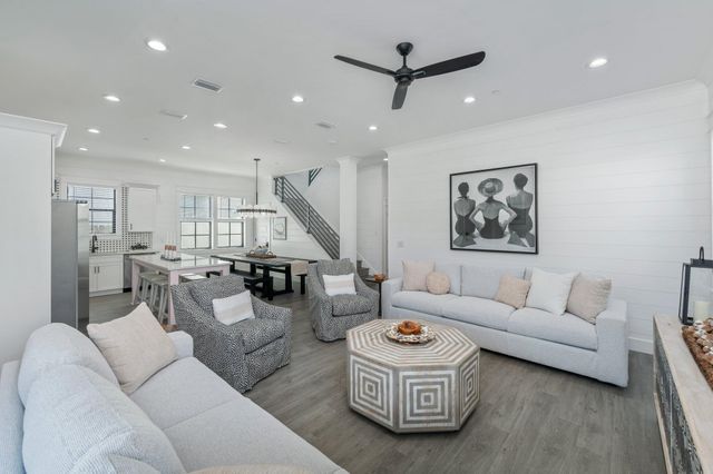 74 Pompano Street, Destin, FL 32541