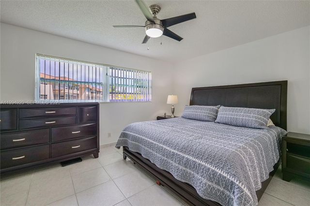 4701 NW 34th Street 502, Lauderdale Lakes, FL 33319