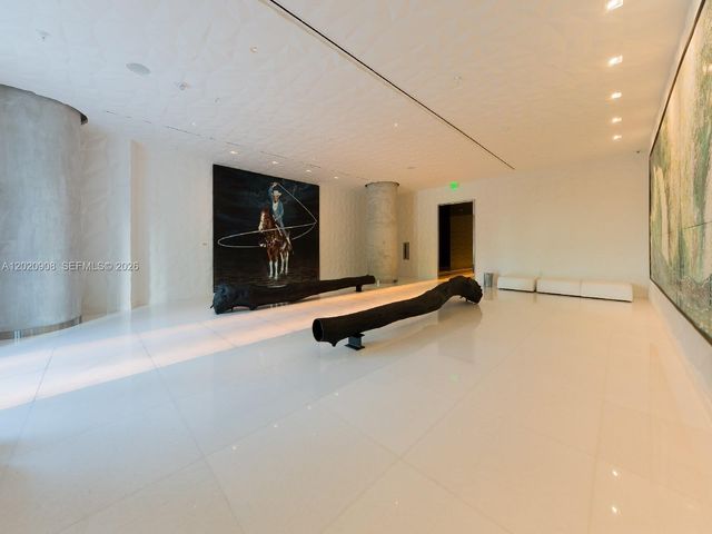 1300 S Miami 2709 2709, Miami, FL 33130