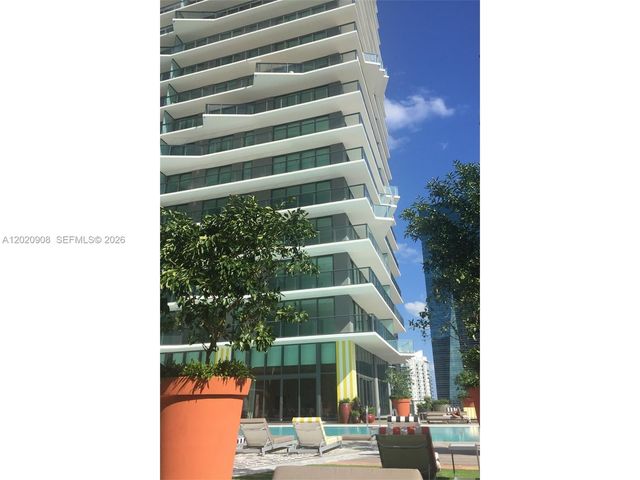 1300 S Miami 2709 2709, Miami, FL 33130