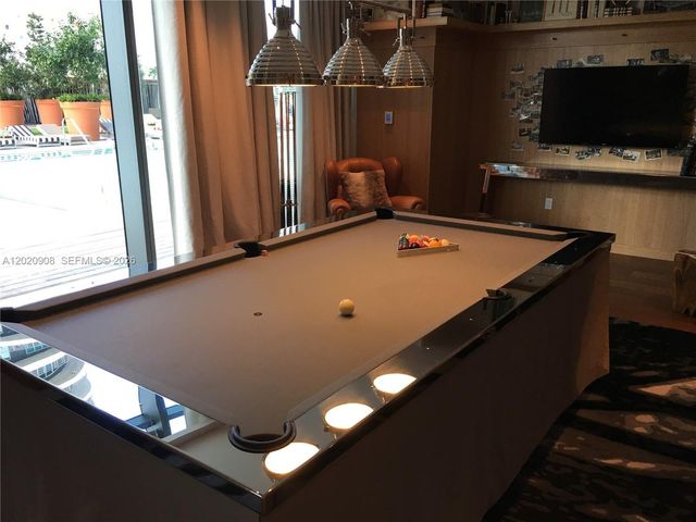 1300 S Miami 2709 2709, Miami, FL 33130