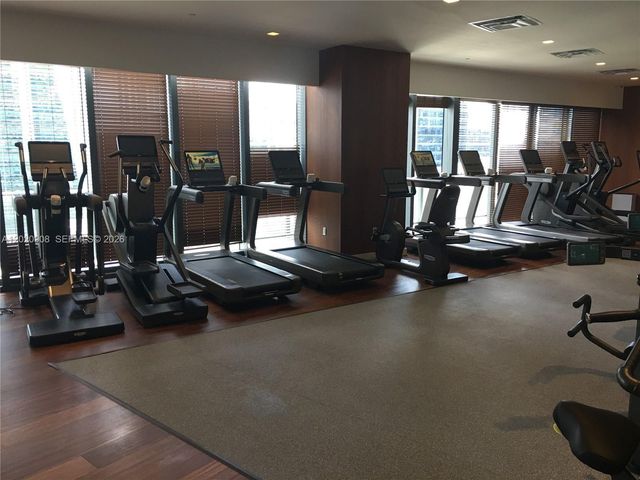 1300 S Miami 2709 2709, Miami, FL 33130