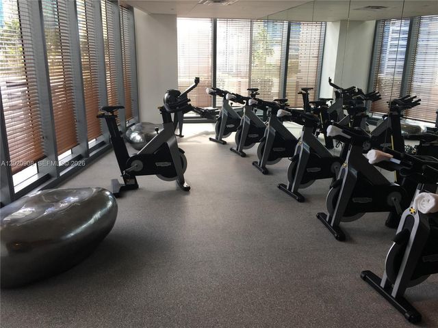 1300 S Miami 2709 2709, Miami, FL 33130