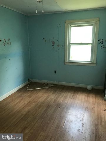 4110 FAIRFAX ST, Hyattsville, MD 20784