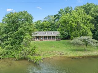 8663 Dog Branch Rd, Mount Pleasant, TN 38474