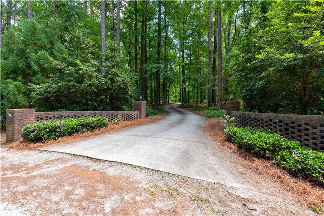 3010 Kari Brook Lane, Monroe, GA 30655