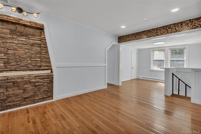 1523 Kimble Avenue, Mohegan Lake, NY 10547
