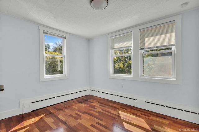 1523 Kimble Avenue, Mohegan Lake, NY 10547