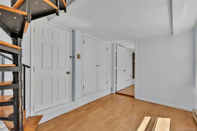 1523 Kimble Avenue, Mohegan Lake, NY 10547
