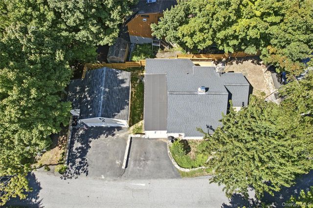 1523 Kimble Avenue, Mohegan Lake, NY 10547