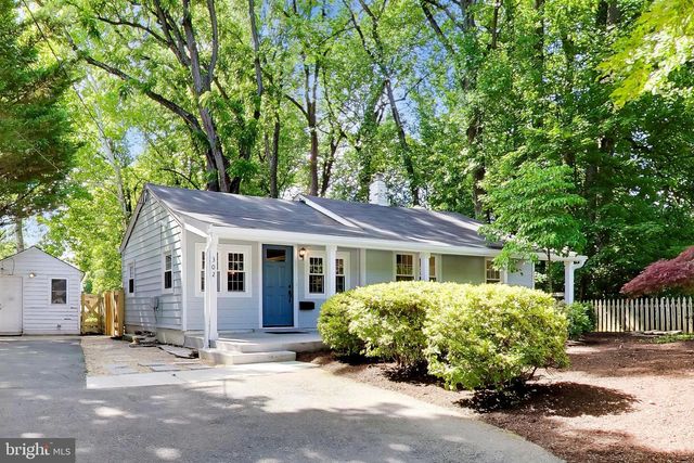302 MANNAKEE ST, Rockville, MD 20850