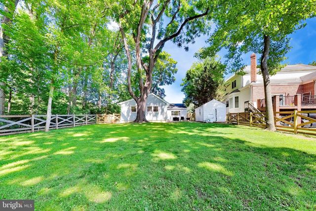 302 MANNAKEE ST, Rockville, MD 20850
