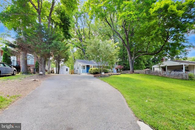 302 MANNAKEE ST, Rockville, MD 20850