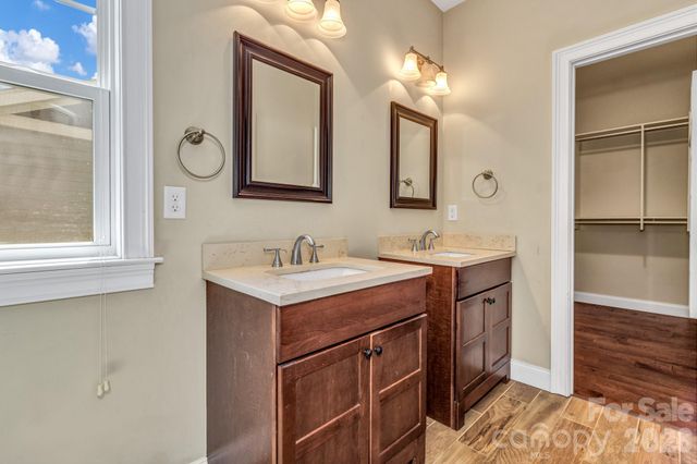 48 Asher Lane, Arden, NC 28704