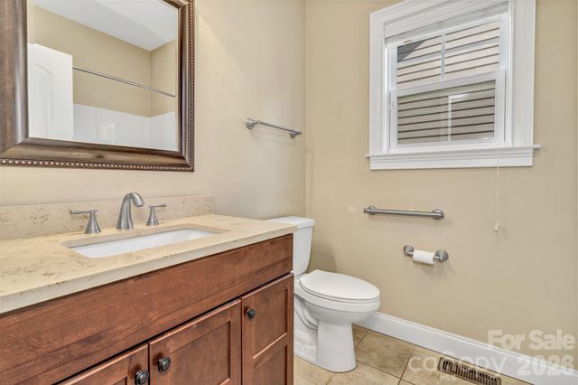 48 Asher Lane, Arden, NC 28704