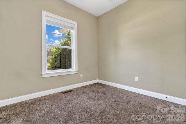 48 Asher Lane, Arden, NC 28704
