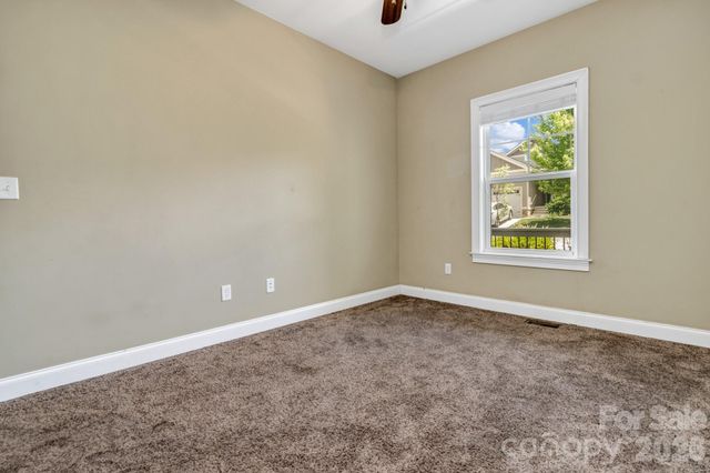 48 Asher Lane, Arden, NC 28704