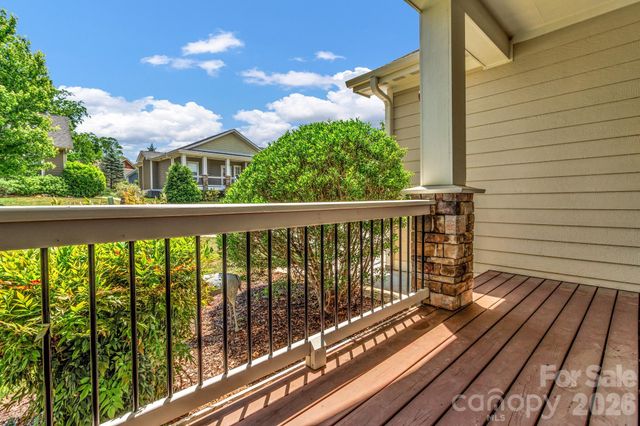 48 Asher Lane, Arden, NC 28704