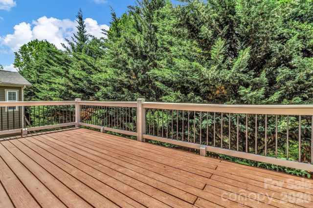 48 Asher Lane, Arden, NC 28704