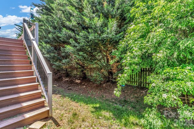 48 Asher Lane, Arden, NC 28704
