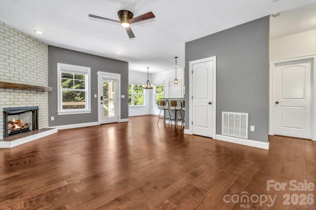 48 Asher Lane, Arden, NC 28704