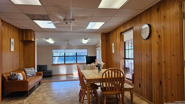 1647 Rio Ranchero, Pipe Creek, TX 78063