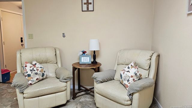 1647 Rio Ranchero, Pipe Creek, TX 78063