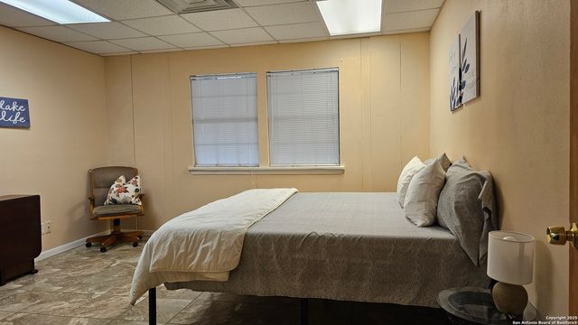 1647 Rio Ranchero, Pipe Creek, TX 78063