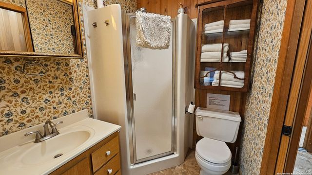 1647 Rio Ranchero, Pipe Creek, TX 78063