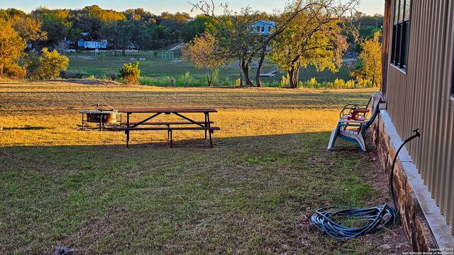 1647 Rio Ranchero, Pipe Creek, TX 78063