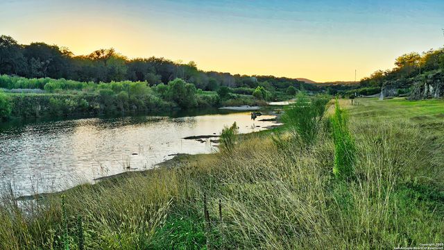 1647 Rio Ranchero, Pipe Creek, TX 78063