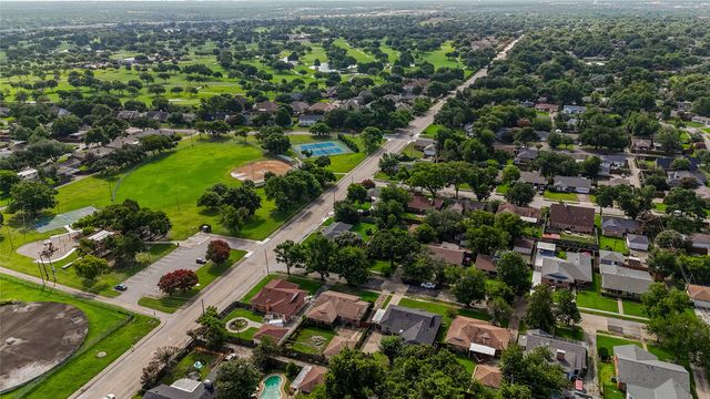 11027 Genetta, Dallas, TX 75228