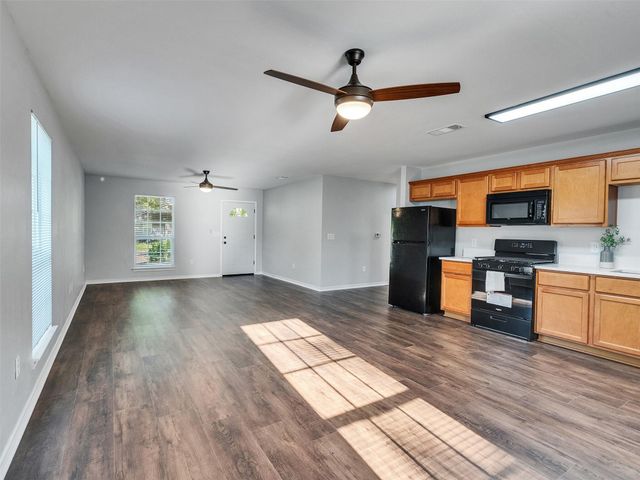 326 S Bell Drive, Texas City, TX 77591