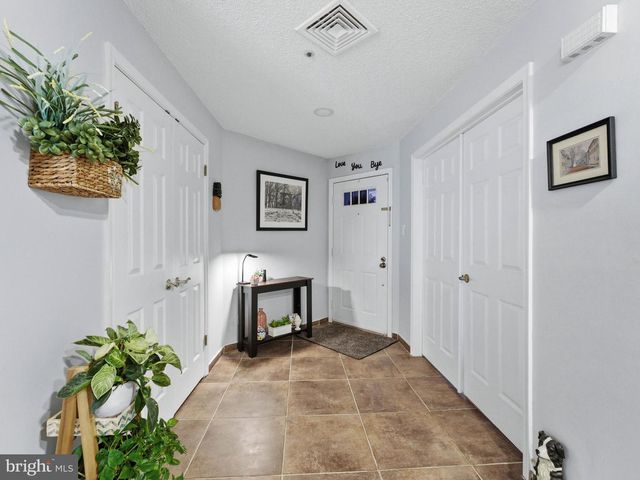 1022 MAIN ST, Voorhees, NJ 08043