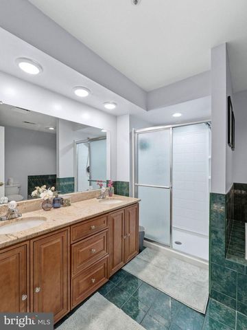 1022 MAIN ST, Voorhees, NJ 08043