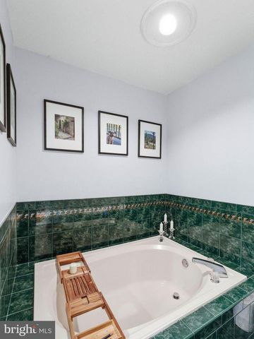 1022 MAIN ST, Voorhees, NJ 08043