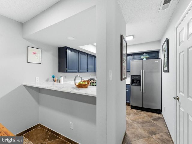 1022 MAIN ST, Voorhees, NJ 08043