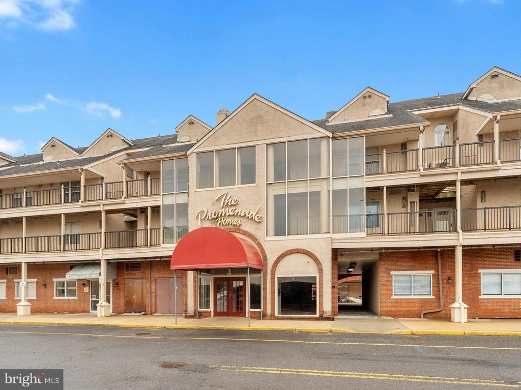 1022 MAIN ST, Voorhees, NJ 08043