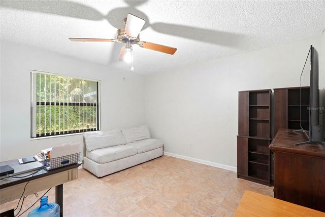 6300 86TH AVENUE N, Pinellas Park, FL 33782