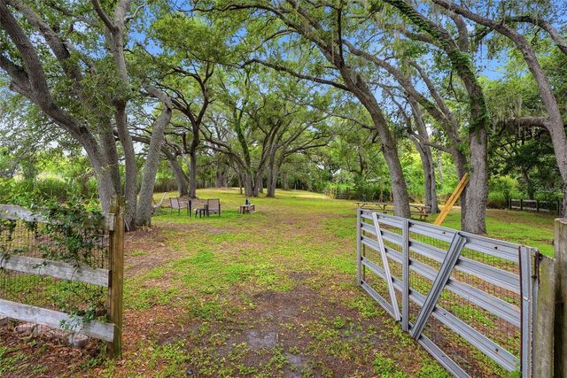 6300 86TH AVENUE N, Pinellas Park, FL 33782