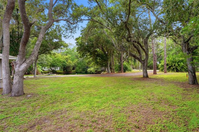 6300 86TH AVENUE N, Pinellas Park, FL 33782