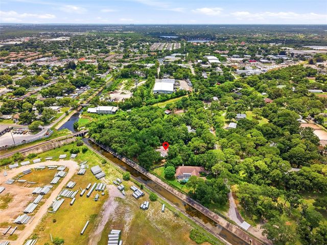 6300 86TH AVENUE N, Pinellas Park, FL 33782