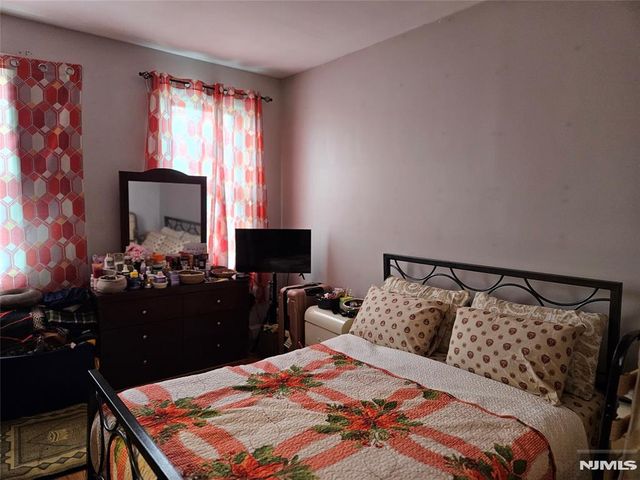 12 Wright Avenue, Jersey City, NJ 07306