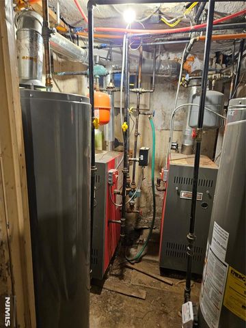 12 Wright Avenue, Jersey City, NJ 07306