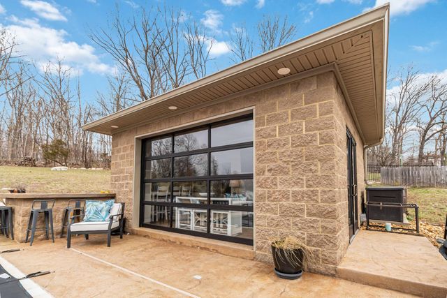 348 Runway Boulevard, Somerset, KY 42503